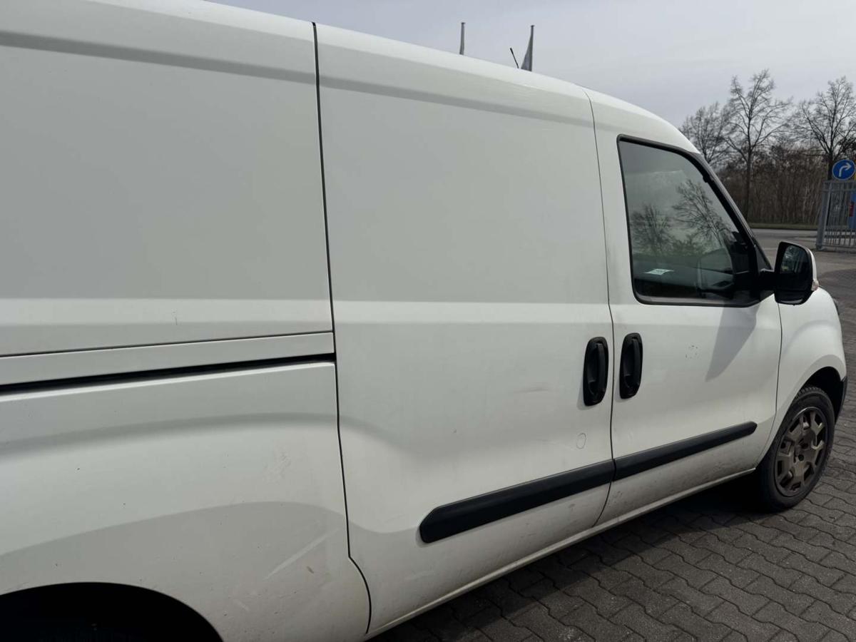 Fiat Doblo 2 original Schiebet&uuml;r rechts 249 Bianco Banchisa Kastenwagen Bj.2018